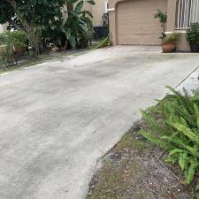 Driveway-Patio-and-paver-boarder-cleaning-in-Coral-SpringsFL 5