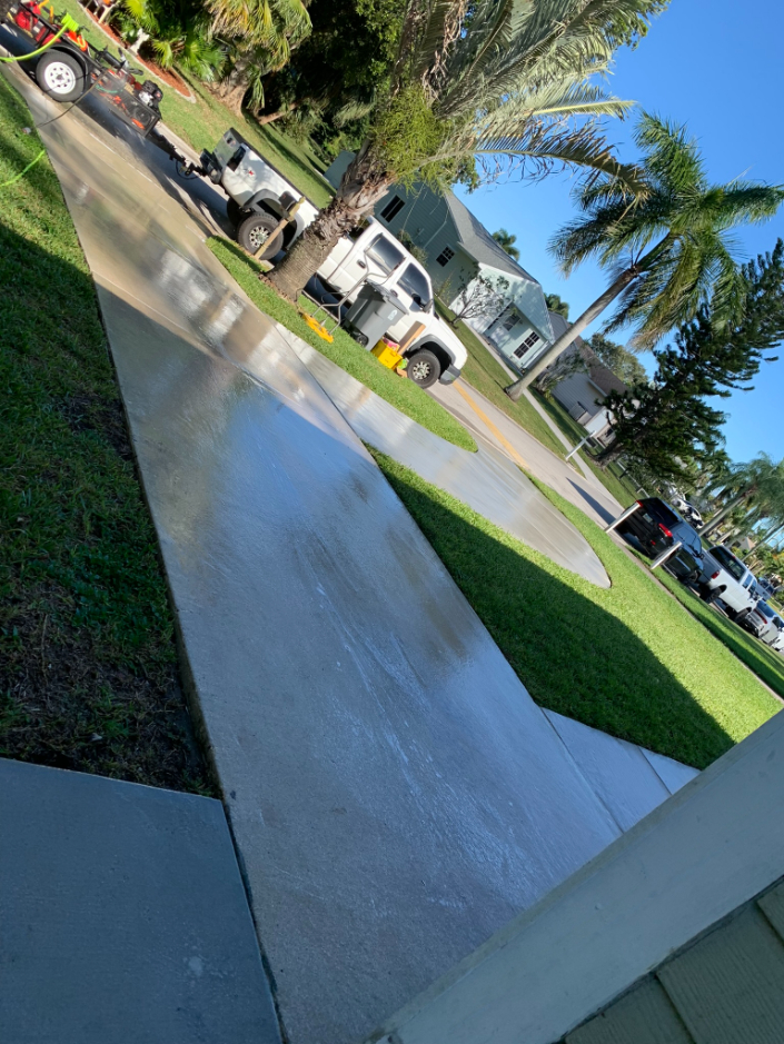 Patio and Driveway Cleaning in Boynton Beach, FL Image