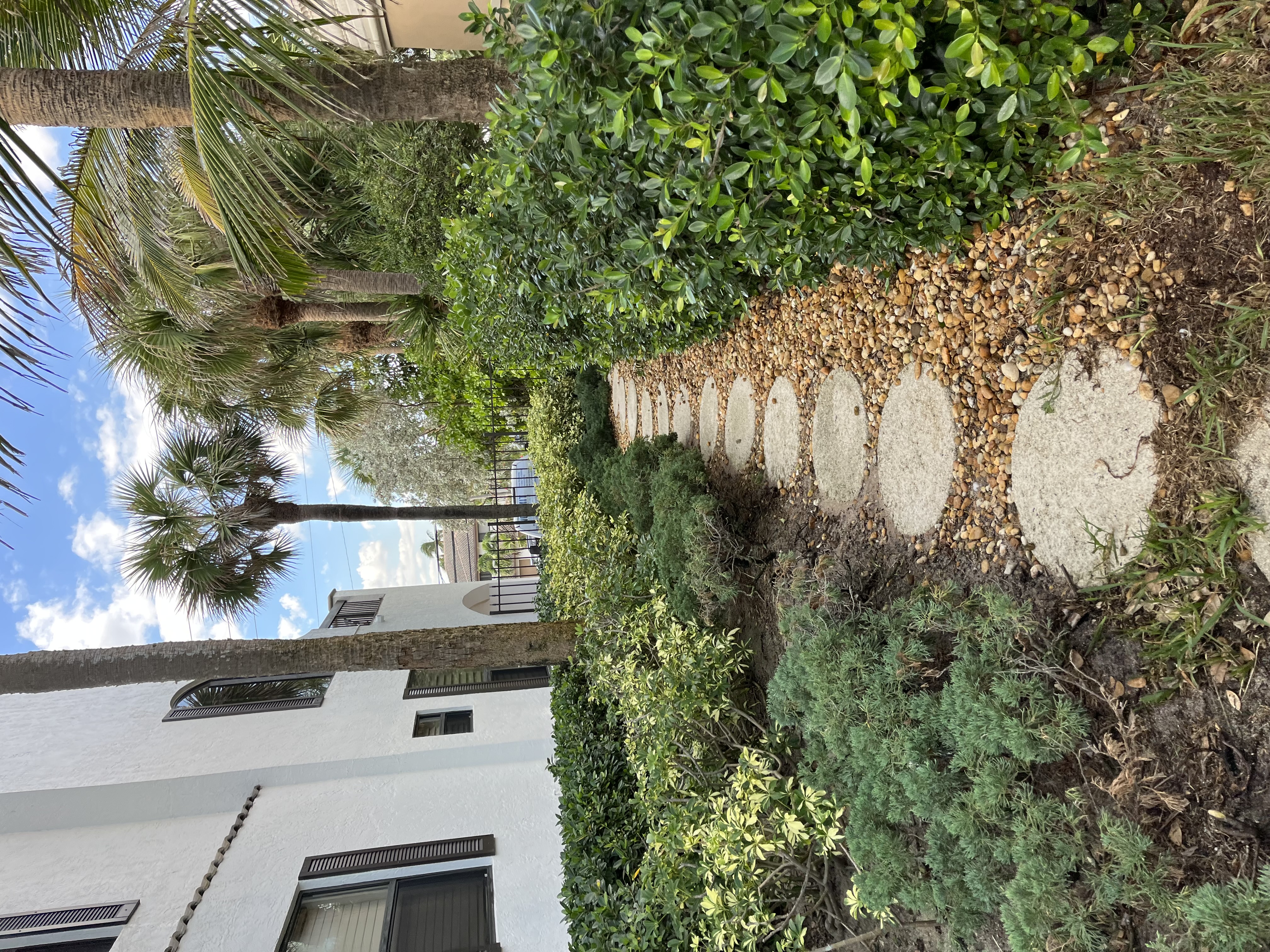 Driveway-stone-walkway-cleaning-in-Highland-Beach-FL 3