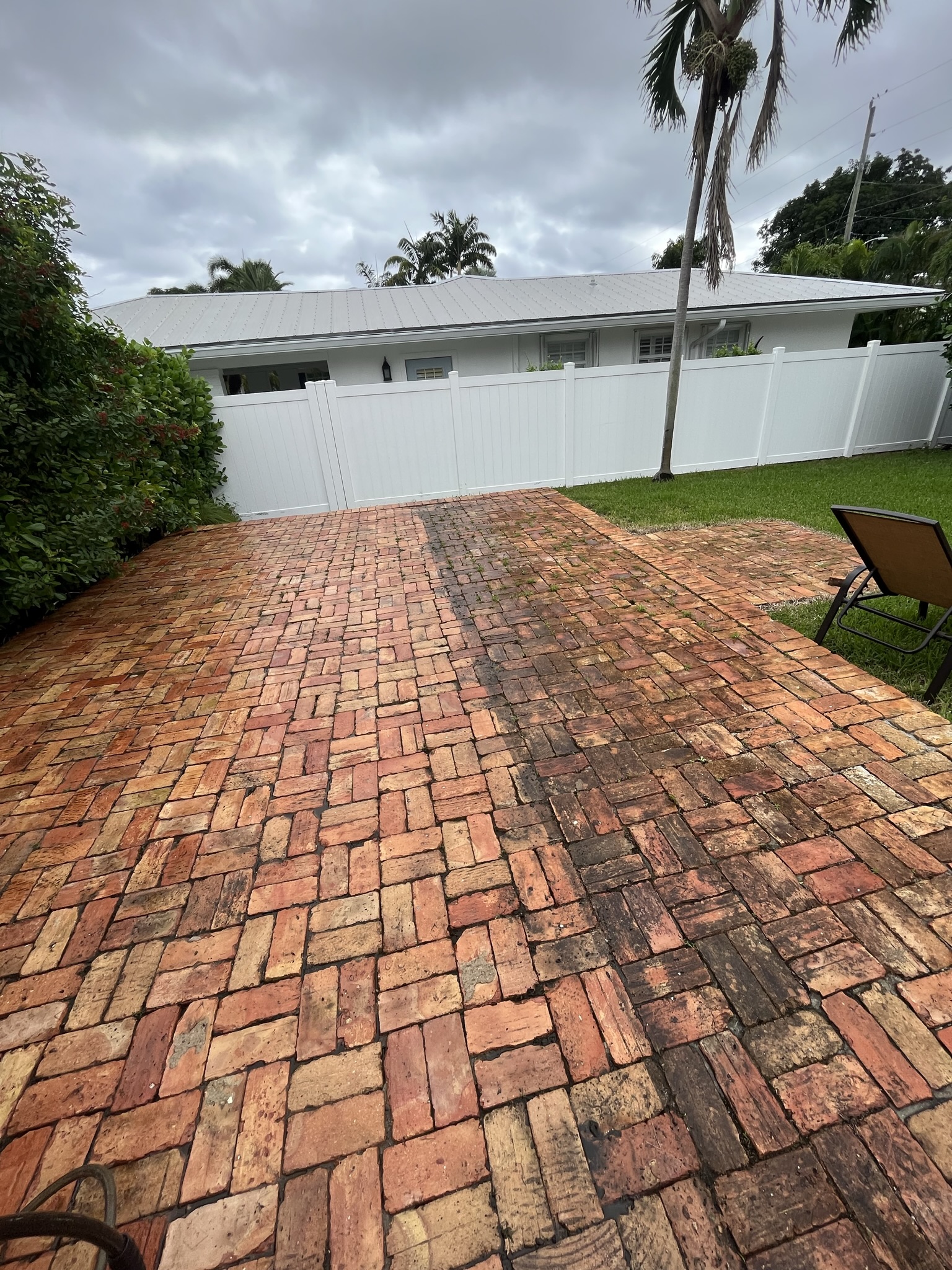 Patio and Walkway cleaning in Delray Beach,FL Thumbnail
