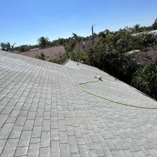 Roof-Cleaning-in-Boca-Raton-FL 1